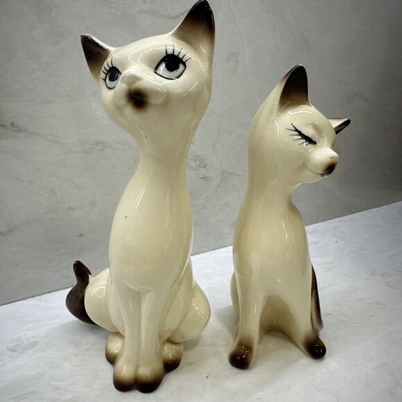 2 Vintage Ceramic Vicki MCM Siamese Cats 7in and 8in Tall Signed Delicate Lovely - Picture 10 of 14